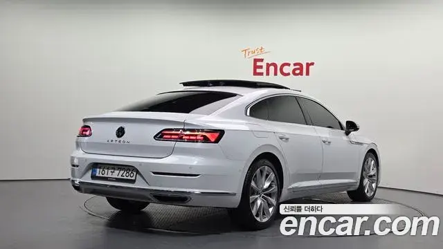 Volkswagen Arteon 2022 — ფოტო 21/33