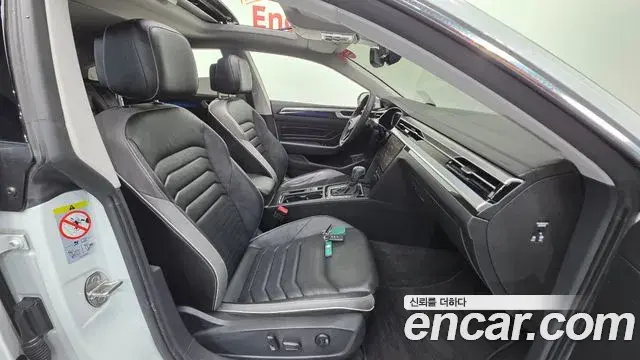 Volkswagen Arteon 2022 — ფოტო 25/33