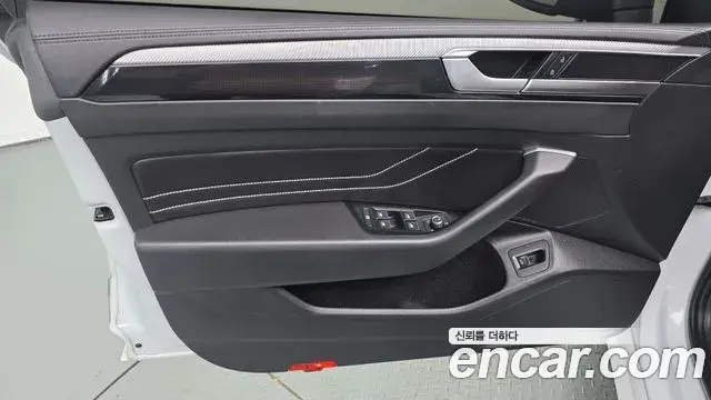 Volkswagen Arteon 2022 — ფოტო 20/33