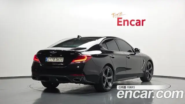 Genesis G70 2019 — Photo 3/19