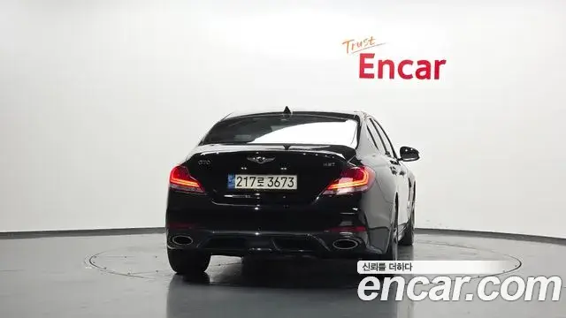 Genesis G70 2019 — Photo 8/19
