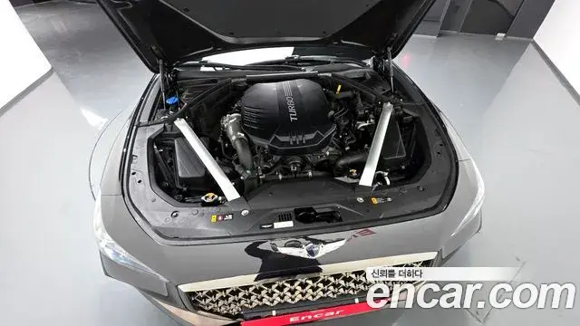 Genesis G70 2019 — Photo 15/19