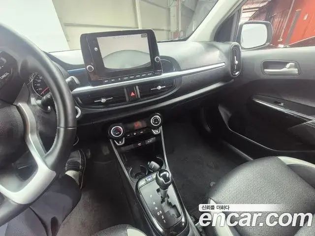 Kia Morning Urban 2022 — ფოტო 2/20