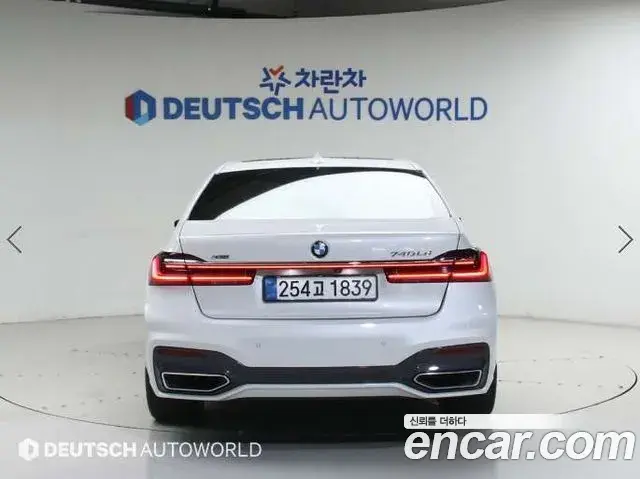 BMW 7 Series 2019 — Photo 8/20