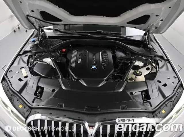 BMW 7 Series 2019 — Photo 13/20