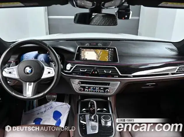 BMW 7 Series 2019 — Photo 7/20