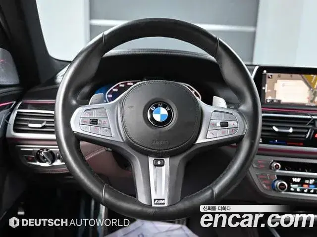 BMW 7 Series 2019 — Photo 15/20