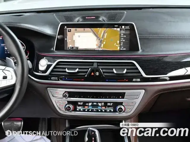 BMW 7 Series 2019 — Photo 1/20