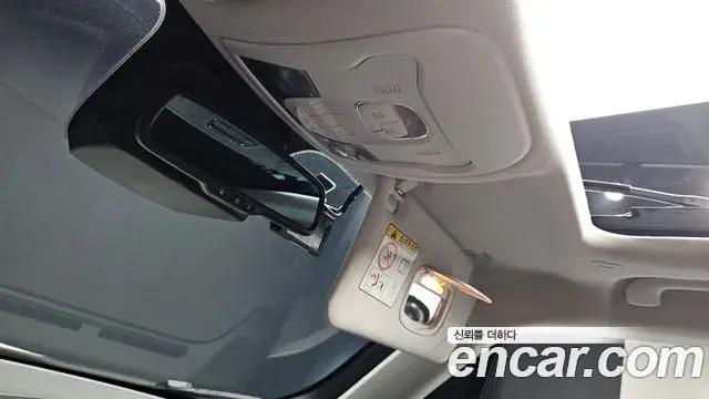 Jeep Renegade 2023 — ფოტო 9/31