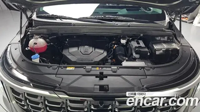 Kia Carnival 2023 — Şəkil 11/20