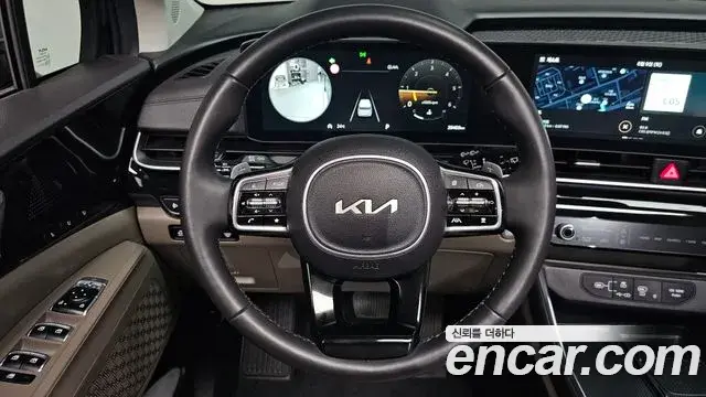Kia Carnival 2023 — Şəkil 20/20