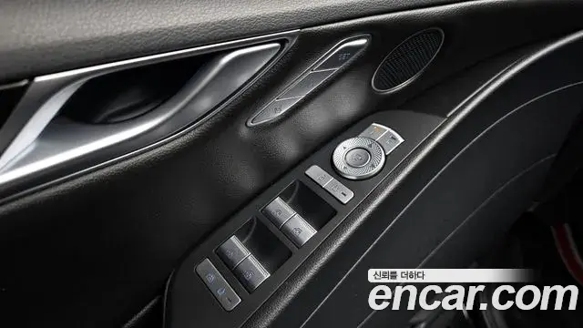 Genesis G80 2021 — Photo 31/35