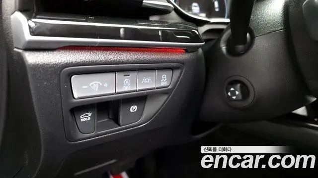Genesis G80 2021 — Photo 16/35