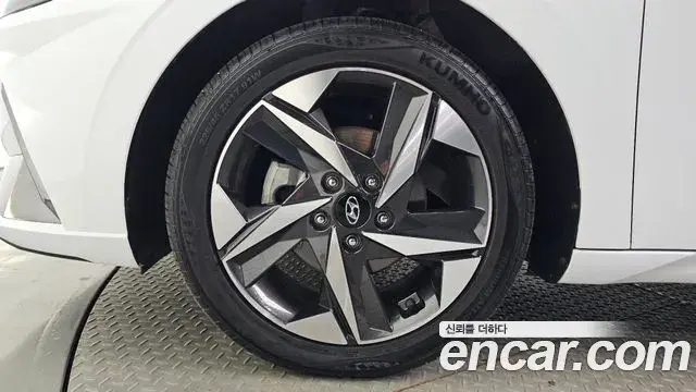 Hyundai The New Avante Hybrid 2022 — Şəkil 20/20