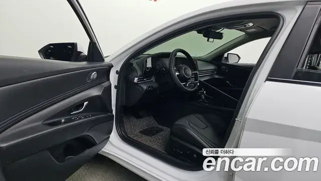 Hyundai The New Avante Hybrid 2022 — Şəkil 5/20
