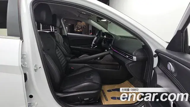 Hyundai The New Avante Hybrid 2022 — Şəkil 8/20