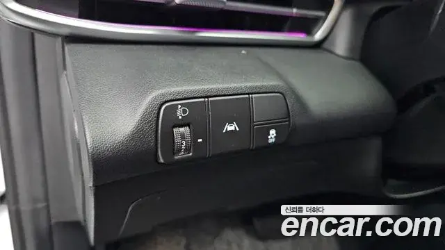 Hyundai The New Avante Hybrid 2022 — Şəkil 14/20