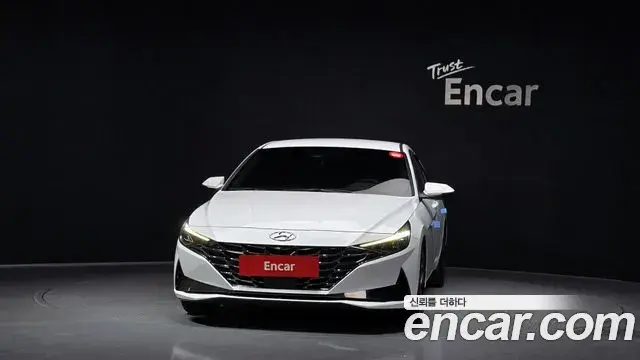 Hyundai The New Avante Hybrid 2022 — Şəkil 29/30