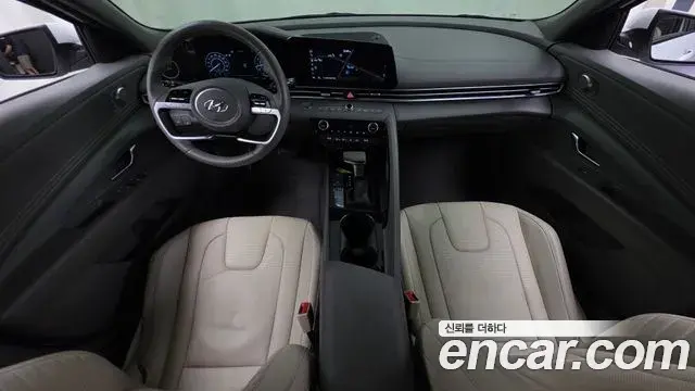 Hyundai The New Avante Hybrid 2022 — Şəkil 23/30