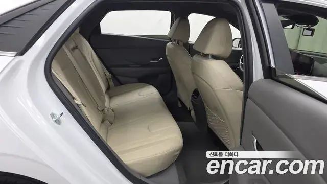 Hyundai The New Avante Hybrid 2022 — Şəkil 7/30
