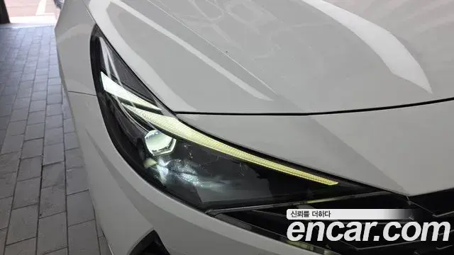 Hyundai The New Avante Hybrid 2022 — Şəkil 18/30