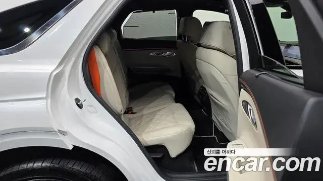 Genesis GV70 2025 — ფოტო 3/20