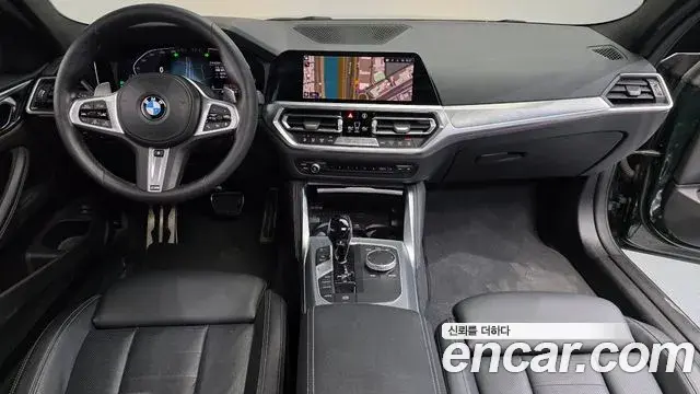 BMW 4 Series 2022 — Photo 9/30