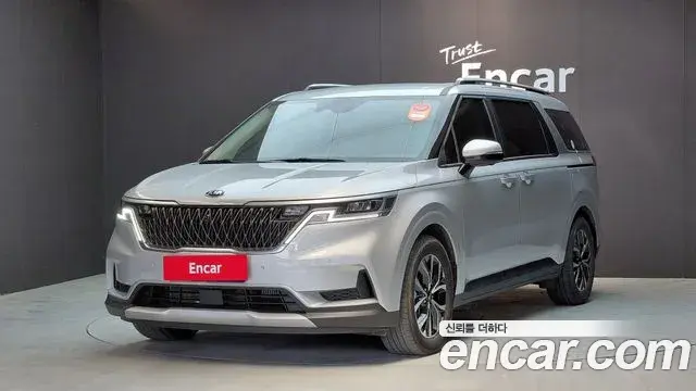Kia Carnival 2021 — Şəkil 8/29