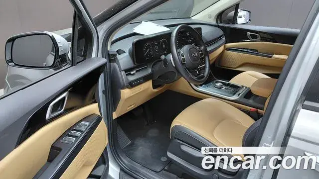 Kia Carnival 2021 — Şəkil 1/29
