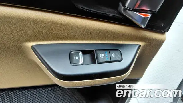 Kia Carnival 2021 — Şəkil 2/29