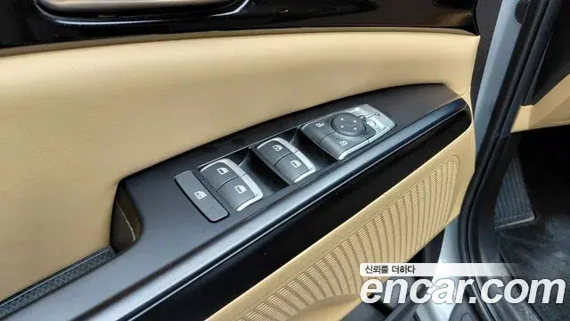 Kia Carnival 2021 — Şəkil 14/29