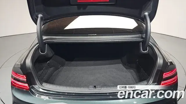 Genesis G80 2025 — Photo 32/34