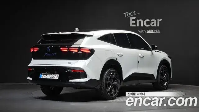 Renault Samsung Filante 2026 — Photo 29/36