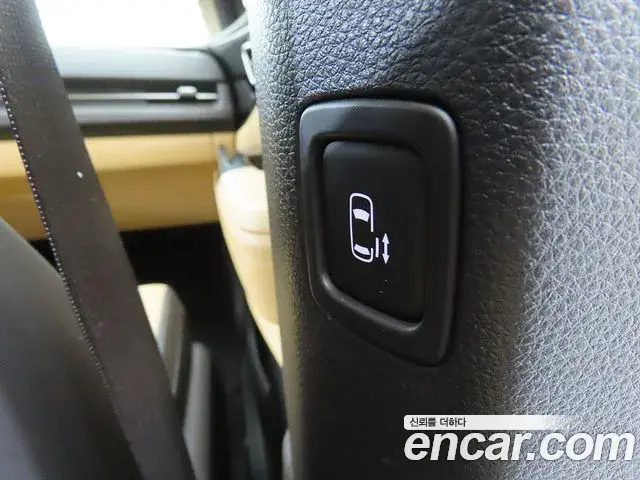 Kia Carnival 2023 — Фото 15/20