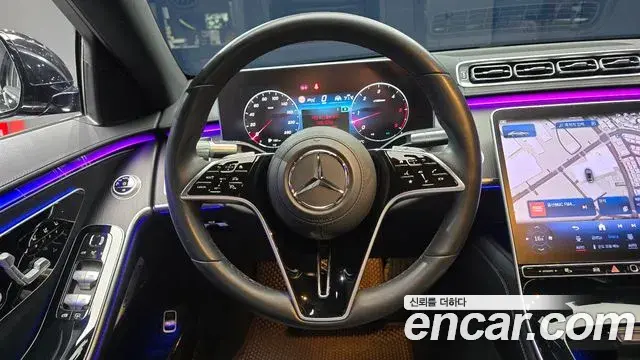 Mercedes-Benz S-Class 2024 — Photo 16/33