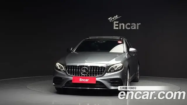Mercedes-Benz E-Class 2019 — Фото 3/20
