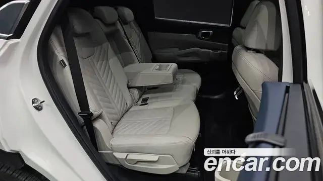 Kia Sorento 2025 — Şəkil 20/42