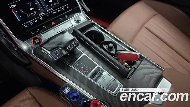 Audi A6 2021 — ფოტო 34/35