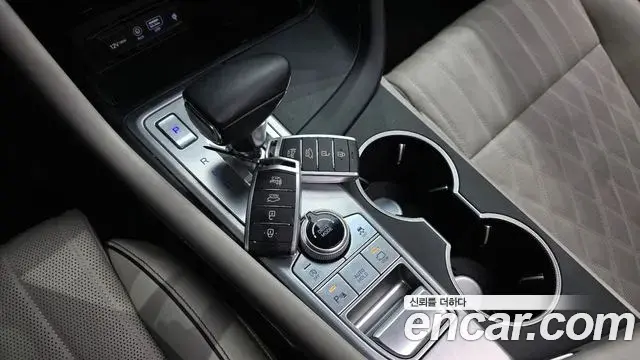 Genesis G70 2018 — ფოტო 6/31