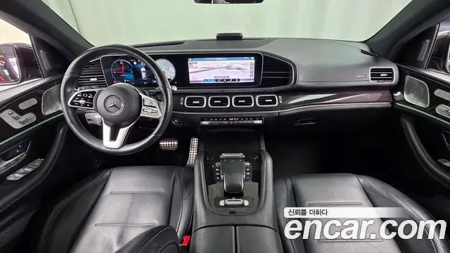 Mercedes-Benz GLE-Class 2021 — ფოტო 16/20