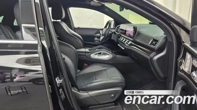 Mercedes-Benz GLE-Class 2021 — ფოტო 3/20
