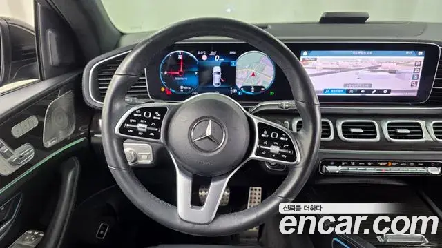 Mercedes-Benz GLE-Class 2021 — ფოტო 4/20