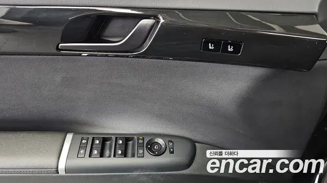 Hyundai Grandeur Hybrid 2023 — Photo 5/34