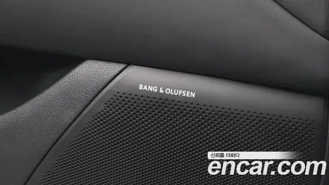 Genesis G90 2022 — Şəkil 26/36
