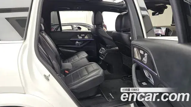 Mercedes-Benz GLS-Class 2022 — Фото 12/20