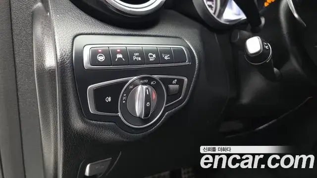 Mercedes-Benz GLC-Class 2018 — Фото 19/20