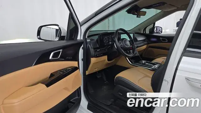 Kia Carnival 2021 — Photo 10/20