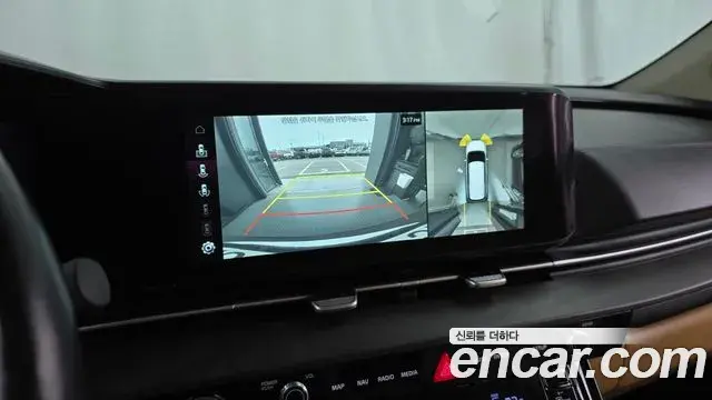 Kia Carnival 2021 — Photo 15/20