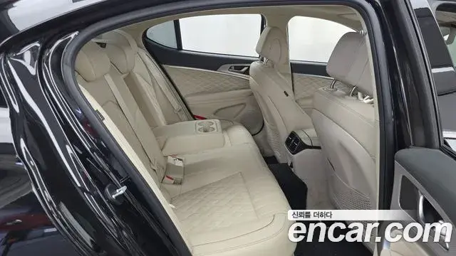Genesis G70 2021 — Şəkil 38/38
