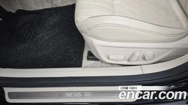 Genesis G70 2021 — Şəkil 33/38